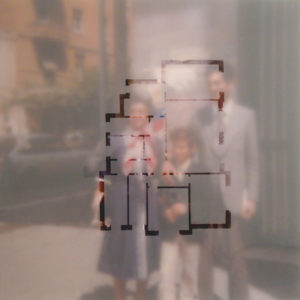 Homefocus - 2007, poliestere ritagliato su fotografia, cm. 60x60