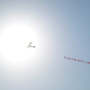 silvio c'hai rotto i gommoni